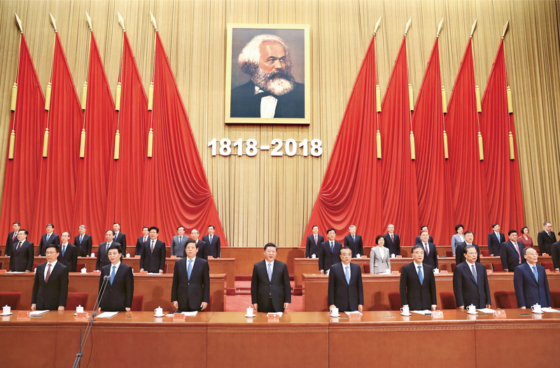 //www.news.cn/politics/leaders/2021-11/15/1128065754_16369611795121n.jpg
